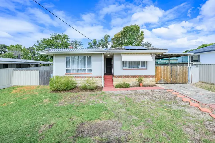 32 Lester Drive