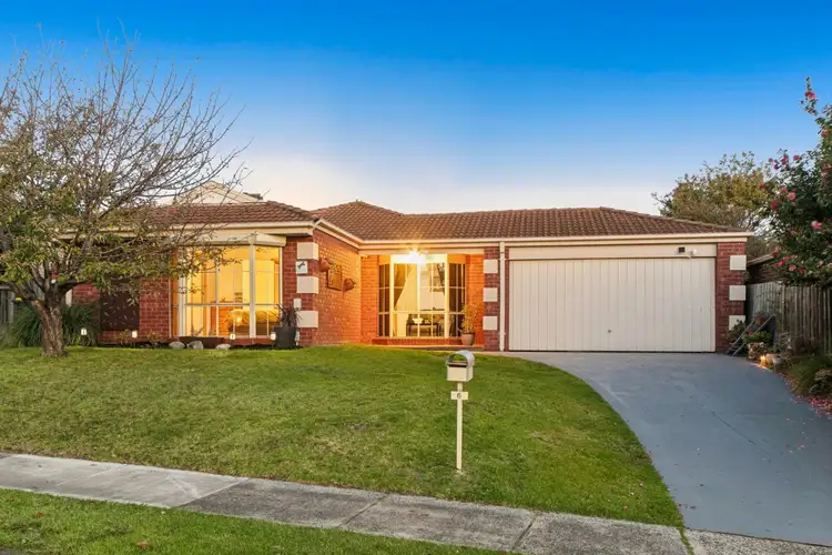 6 Colwyn Close