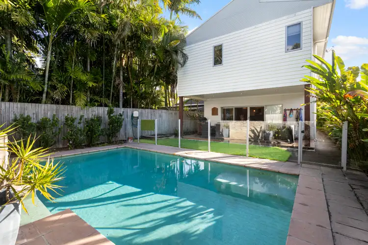 8a Donald Street, Woody Point QLD 4019