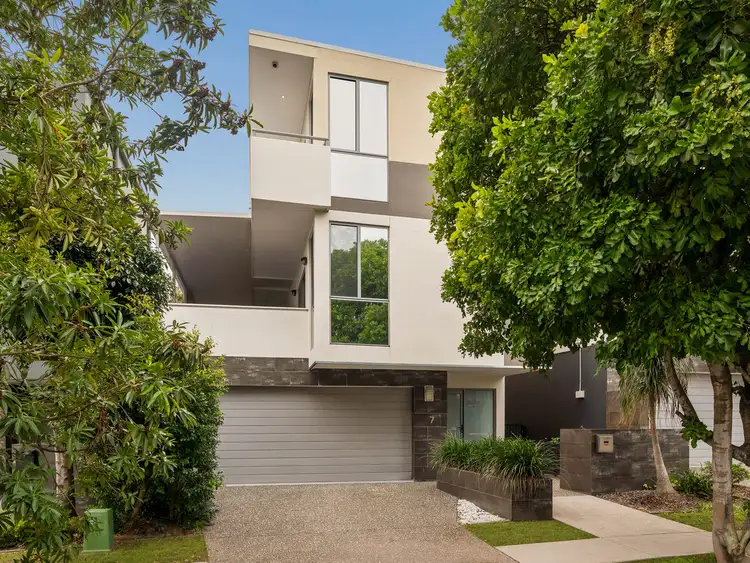 7 Orchard Street