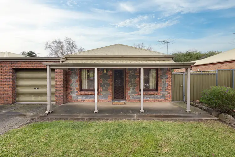 1 Chapman Crescent