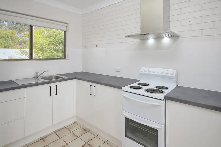 10 Fermont Road