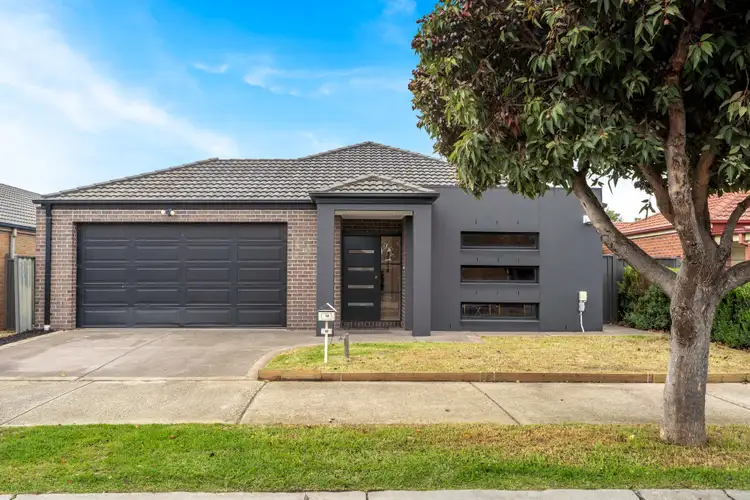 13 Wyperfeld Avenue