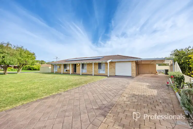 21 Black Swan Drive
