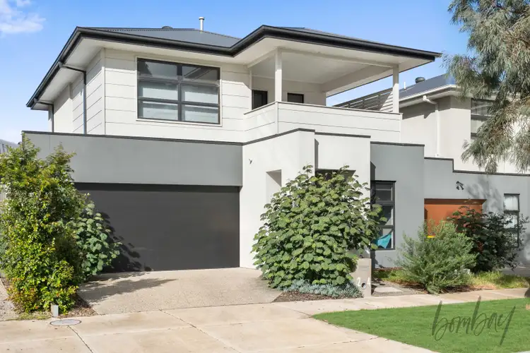 24 Hardwood Grove