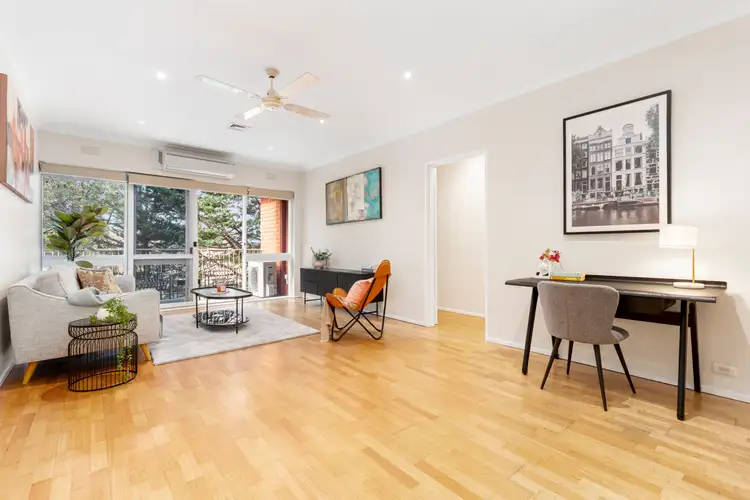 556-558 Dandenong Road