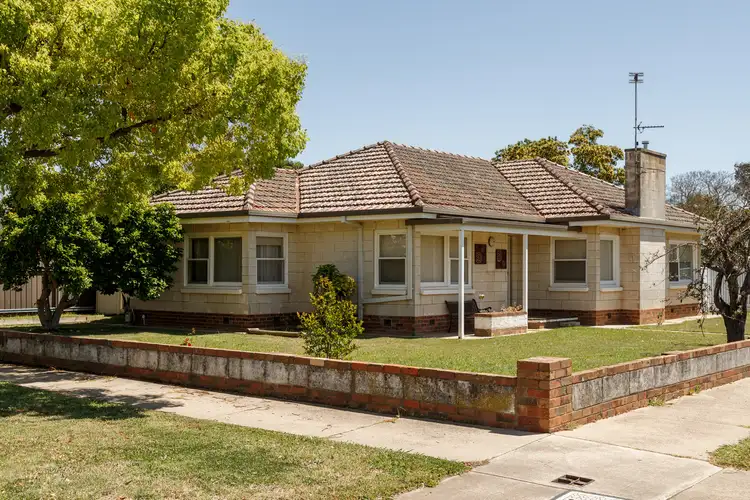 26 Fraser Street