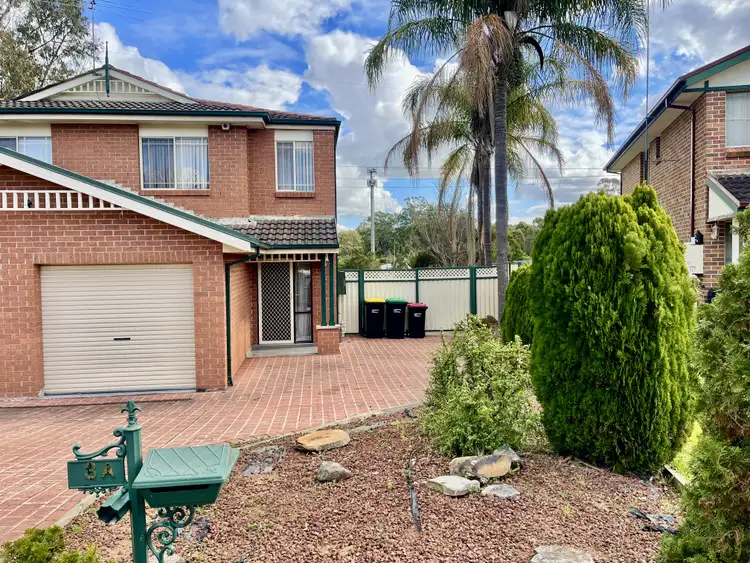 3A Palm Close