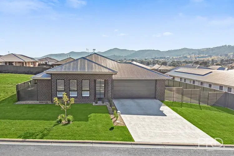 10 Sea Eagle Avenue