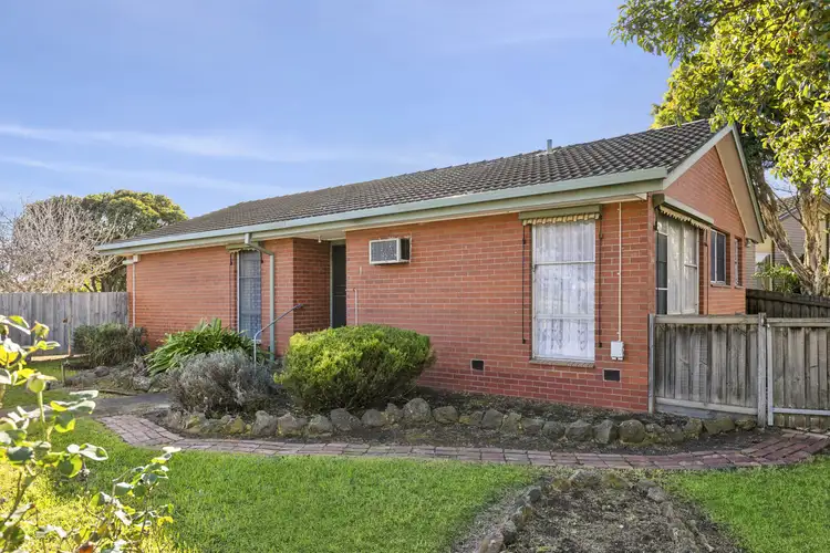 1 Lofty Court