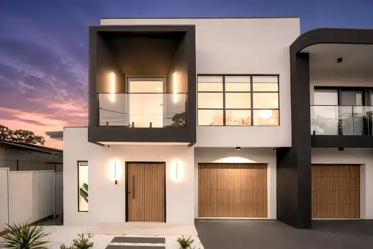 8 Holden Street