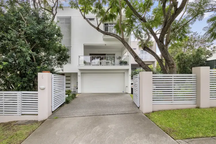 24 Rogoona Street