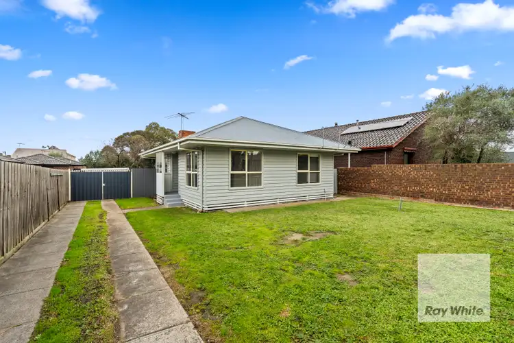 18 Goulburn Avenue