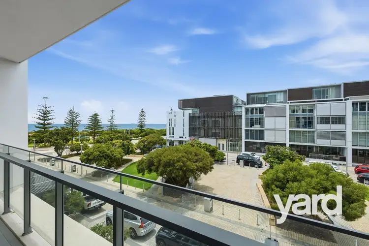 303/17 Freeman Loop
