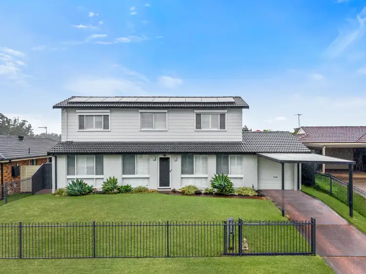 29 Greenbank Drive