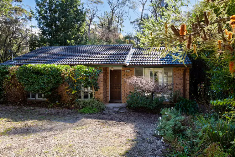 2 Egmont Road