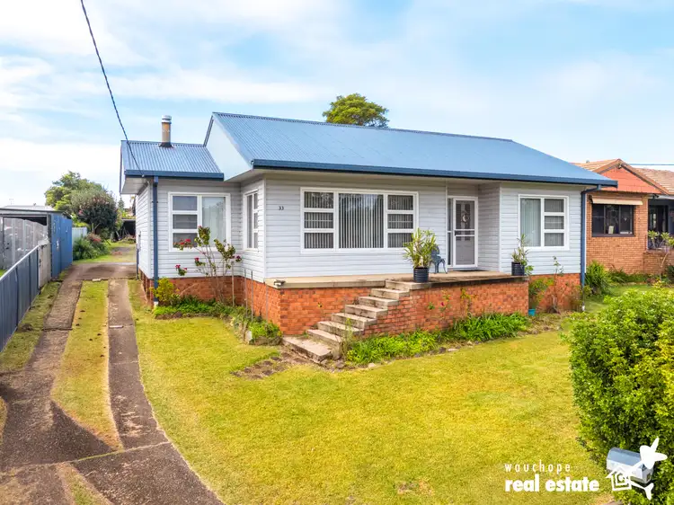 33 Beechwood Road