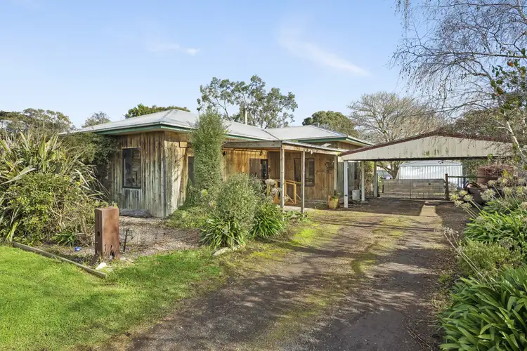 3 Murnane Street
