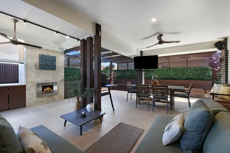 25 Kinglake Crescent