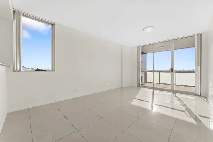 314 Canterbury Road (Access via Canton St)