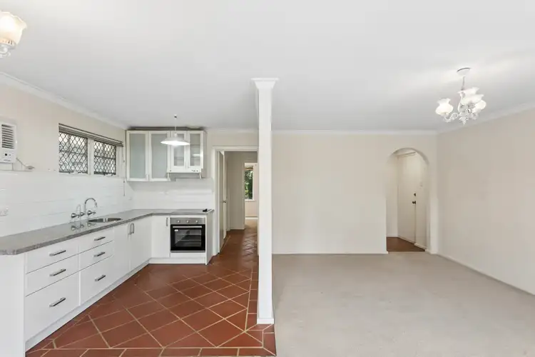36 Shadbolt Street
