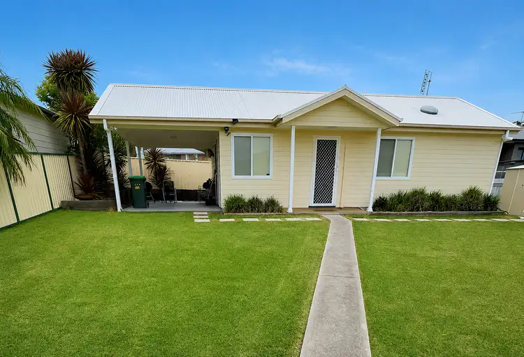 241A Mathieson Street