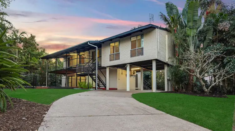 11 Nankeen Court