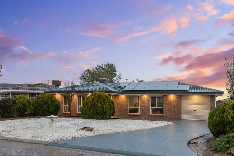 4 Rosebud Place