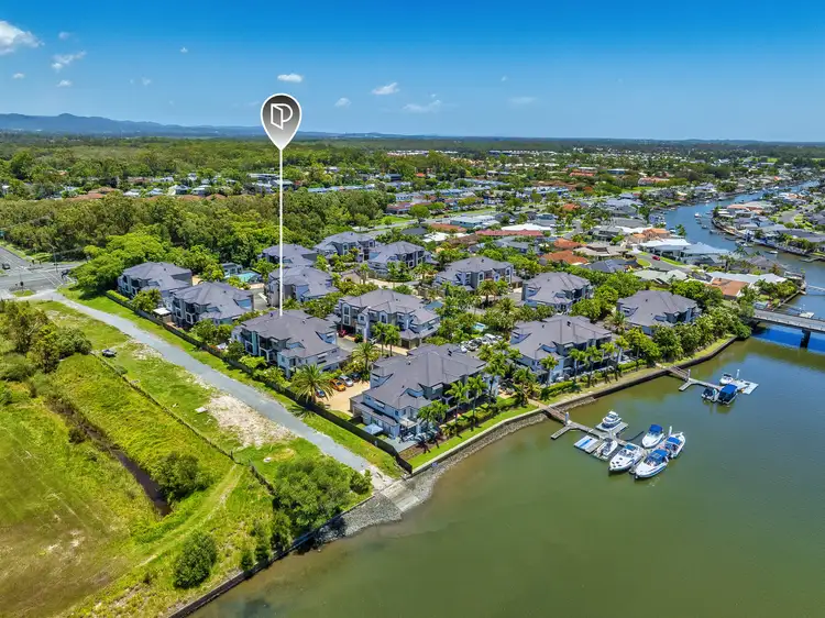 40/82-86 Limetree Parade, Runaway Bay QLD 4216