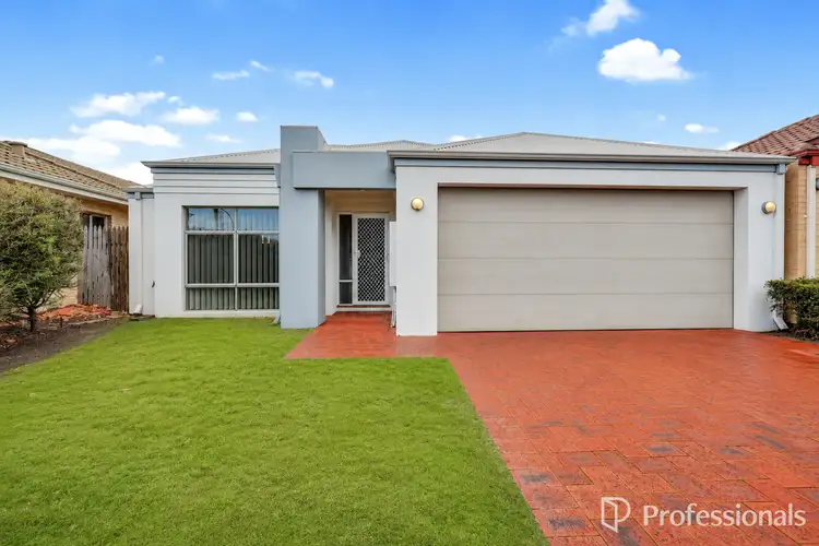 27 Towncentre Drive