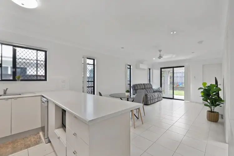 34 Newport Parade