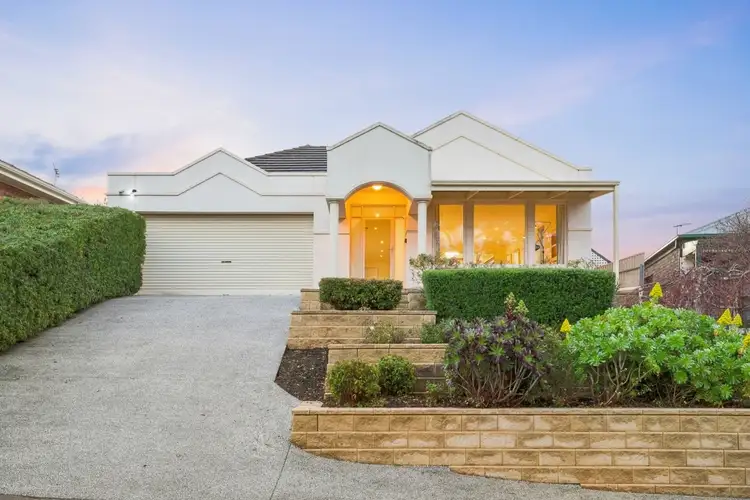 48 Sandalwood Crescent