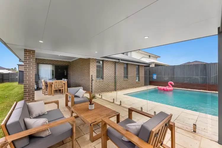 21 Edmund Circuit