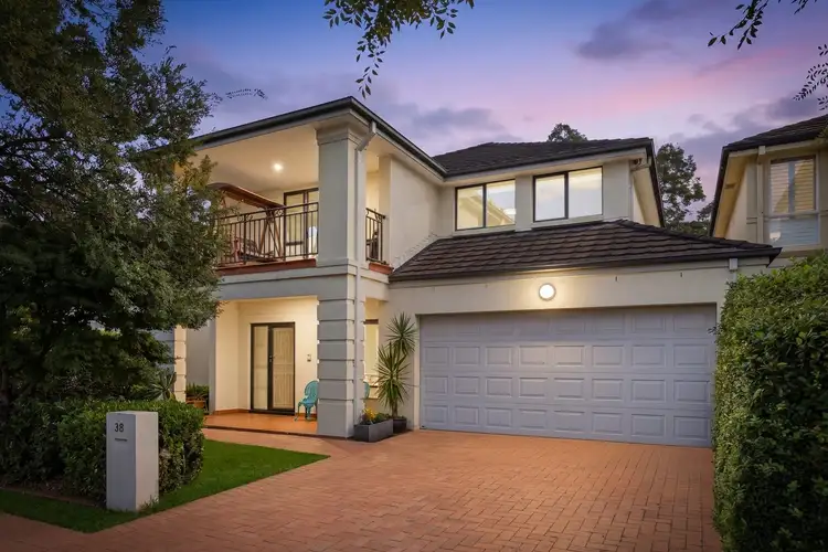 38 Linden Way