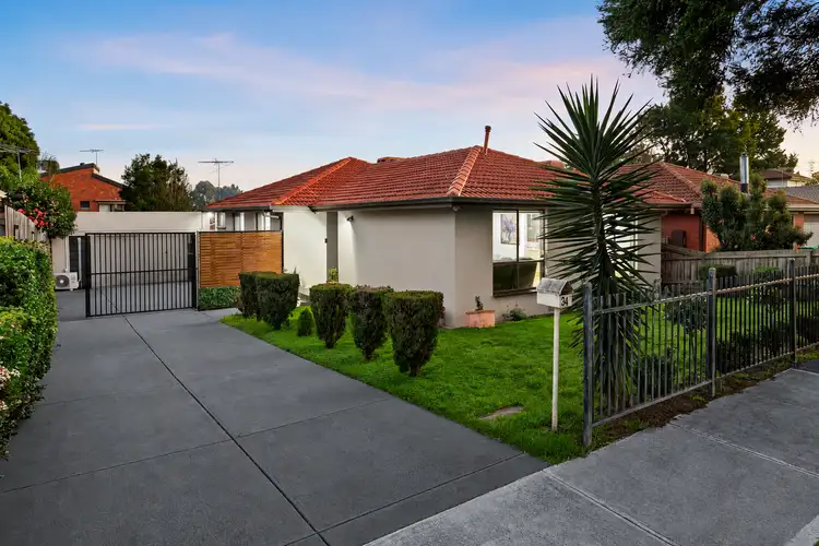 34 Thompson Circuit