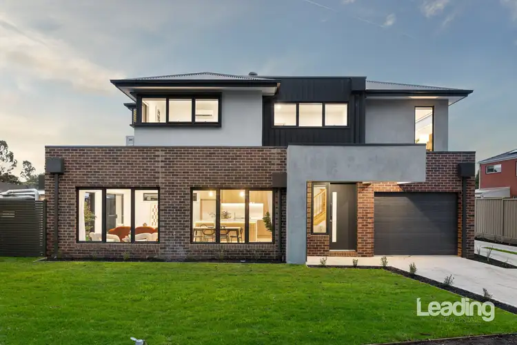 5 Rosapenna Close