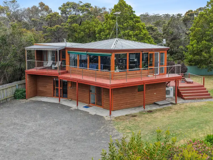 5 Swanwick Drive