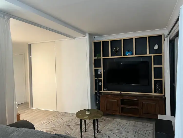 43 A Heights Drive