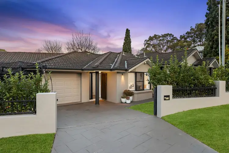 2/1 Magdala Road