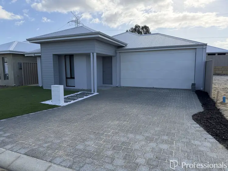 15 Pearwood Vista