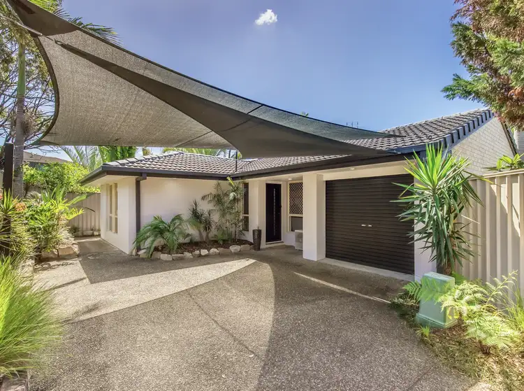 4 Crelga Court