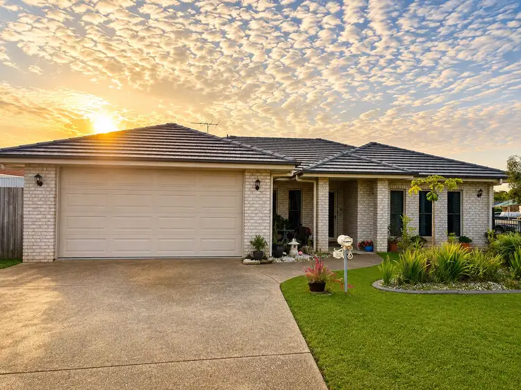 52 Mossman Way
