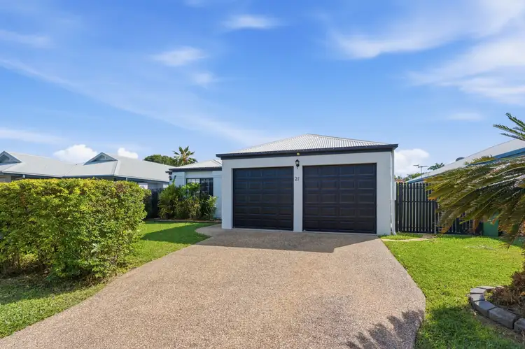 21 Lakewood Drive