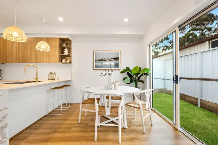 9 Lavis Drive