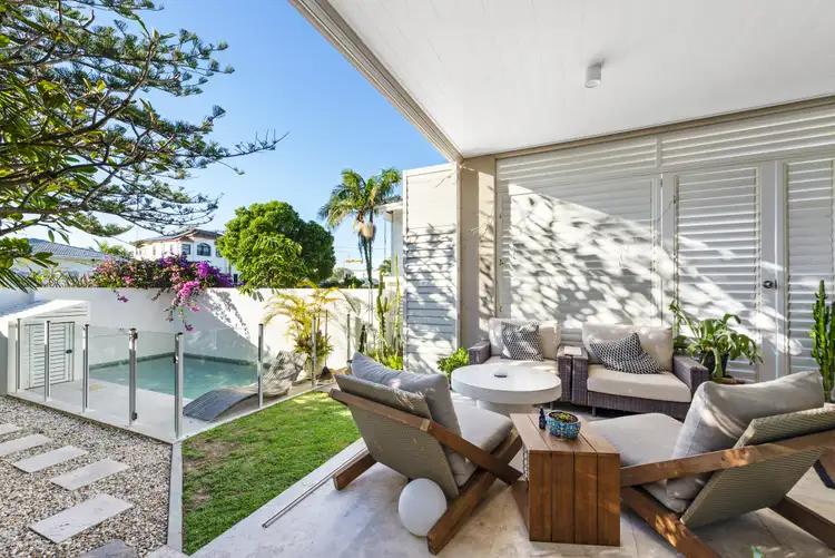 32 Seaside Avenue