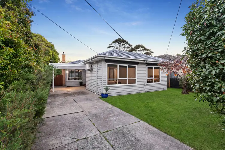 7 Bayside Grove