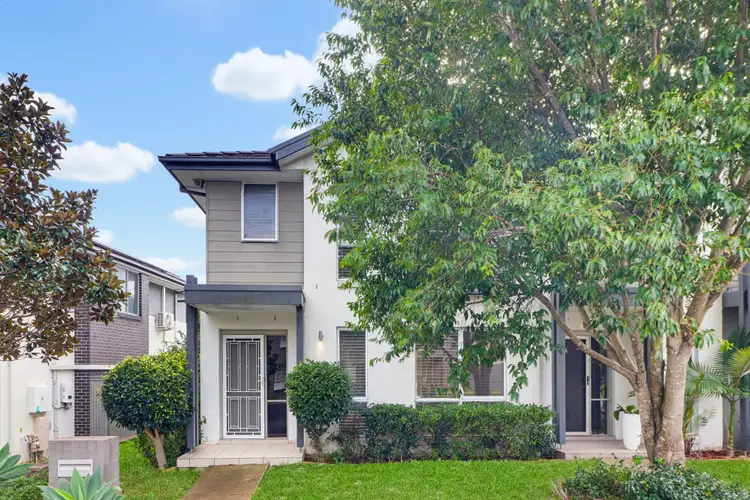 18 Truscott Avenue