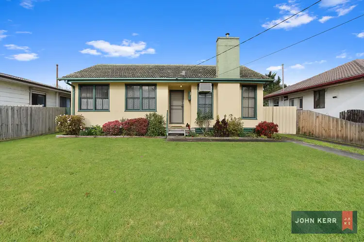 17 Edward Street