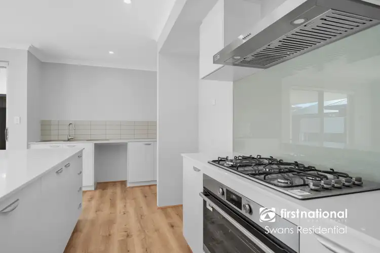 6 Amherst Road
