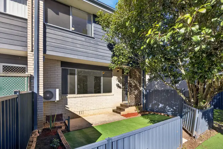 105 Broughton Street